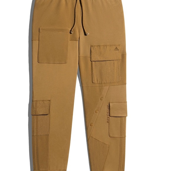 IVY PARK Pants & Jumpsuits Ivy Park Gender Neutral Cargo Pants